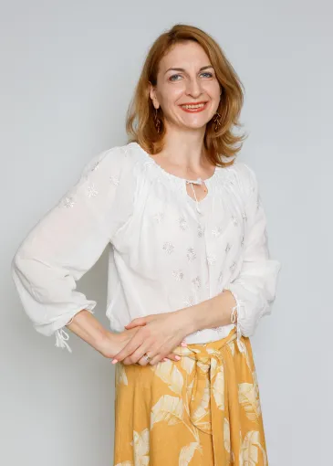 Olivia Străuț